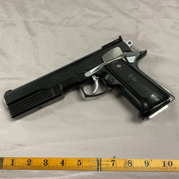 Silver Colt MK IV Series 70 CO2 BB pistol replica airgun.