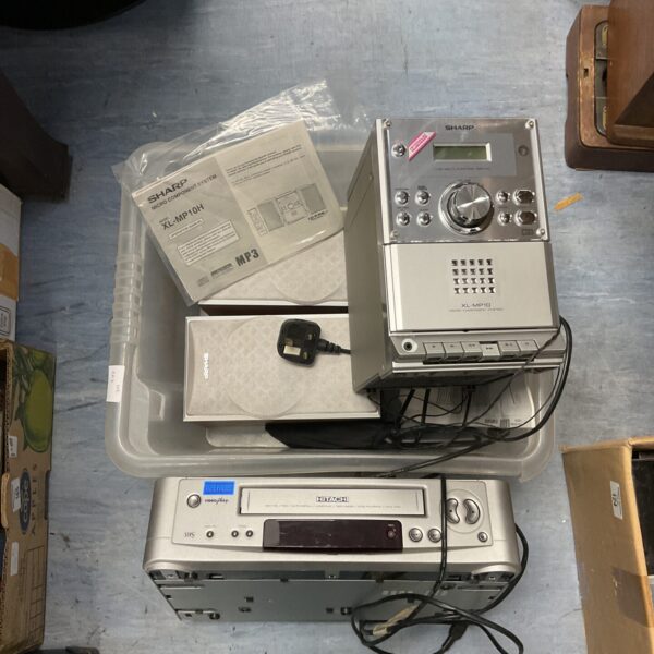 Vintage Sharp XL-MP10H HiFi system with Hitachi VCR, retro audio equipment.