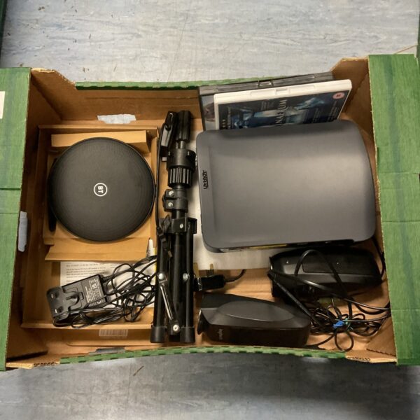BT WiFi disc system with router and accessories.