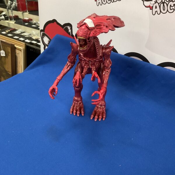 Detailed Lanard Alien Red Queen Xenomorph 12 inch action figure.