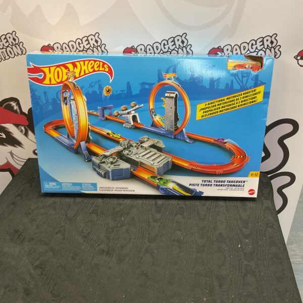 Hot Wheels Total Turbo Takeover track set transforming playset