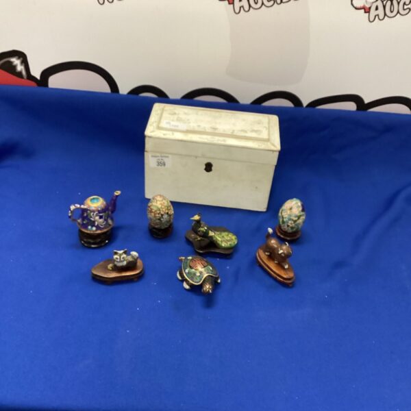 Selection of mixed items inc Decorative eggs