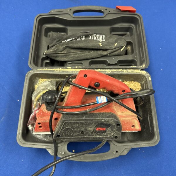Challenge Xtreme electric planer in used condition, ideal for DIY projects.
