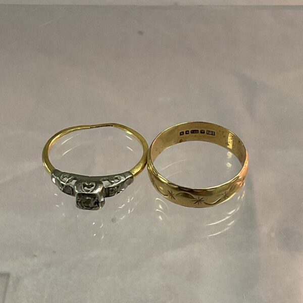 Vintage 9ct gold and platinum diamond rings, jewellery lot.