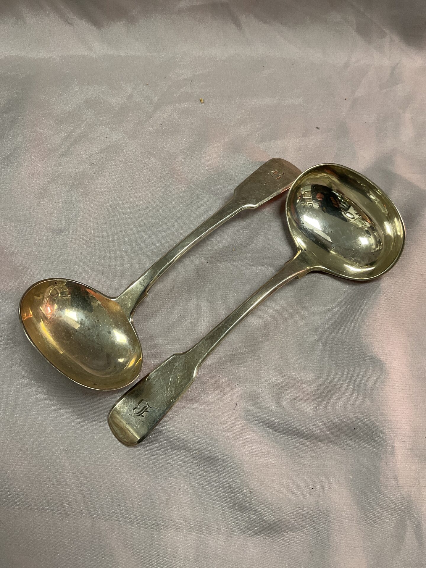 968 Pair Of Georgian hallmarked Sterling Silver ladles 152.68g