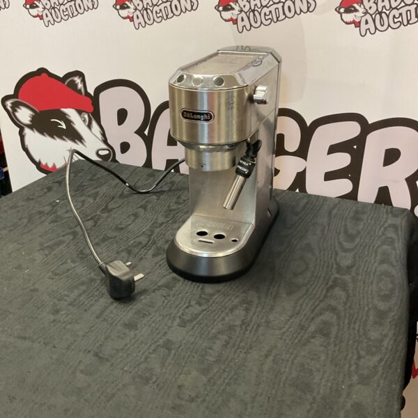 Front view of a Delonghi coffee machine for home brewing.