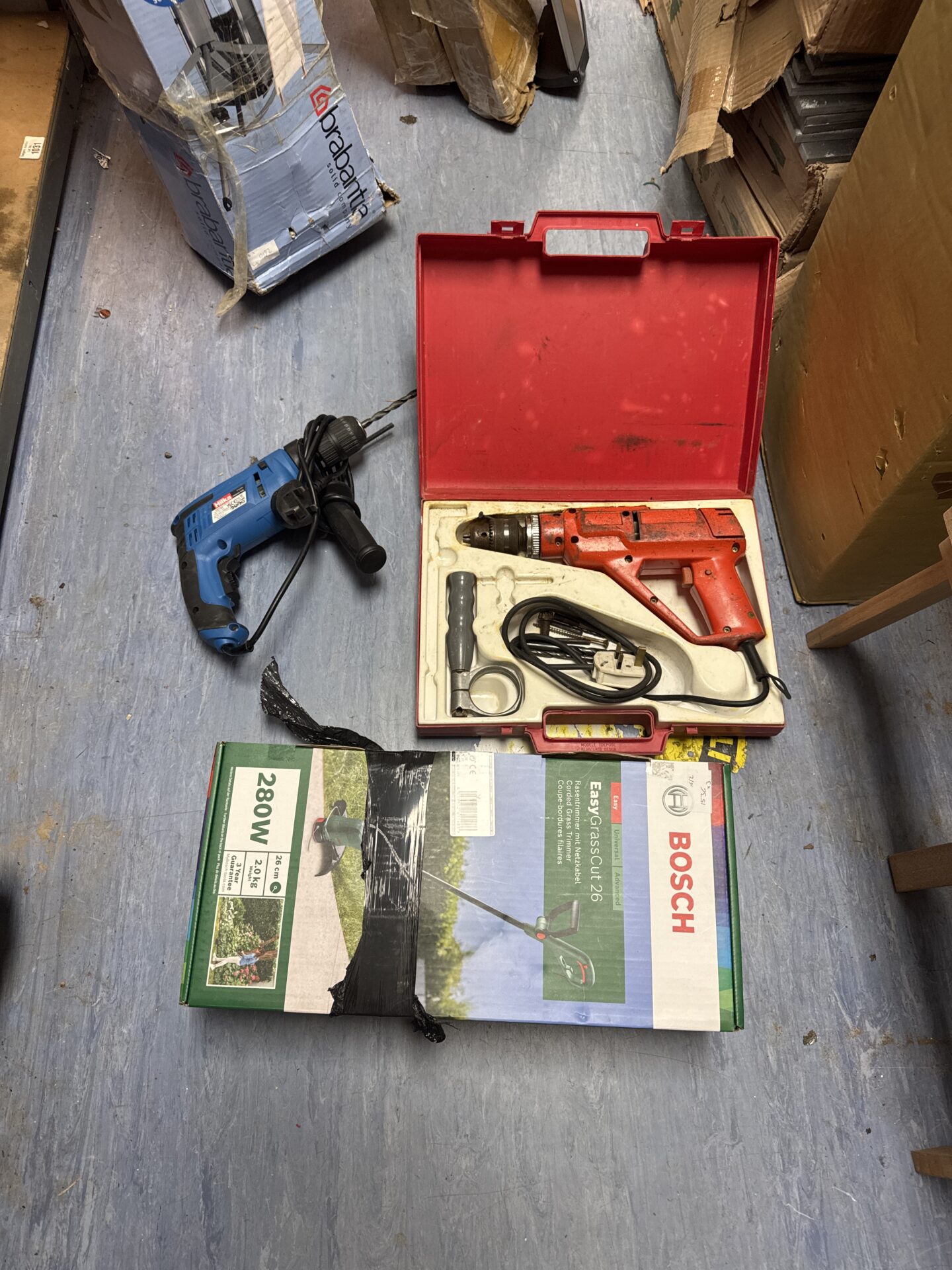 1038 Hilka & hilti drills with Bosch easygrasscut26 strimmer