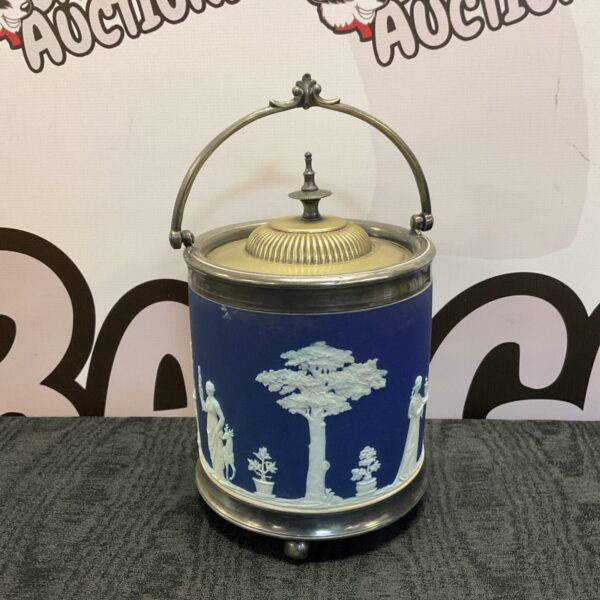 Vintage Wedgwood jasperware ice bucket with silver plated handle and neoclassical design.