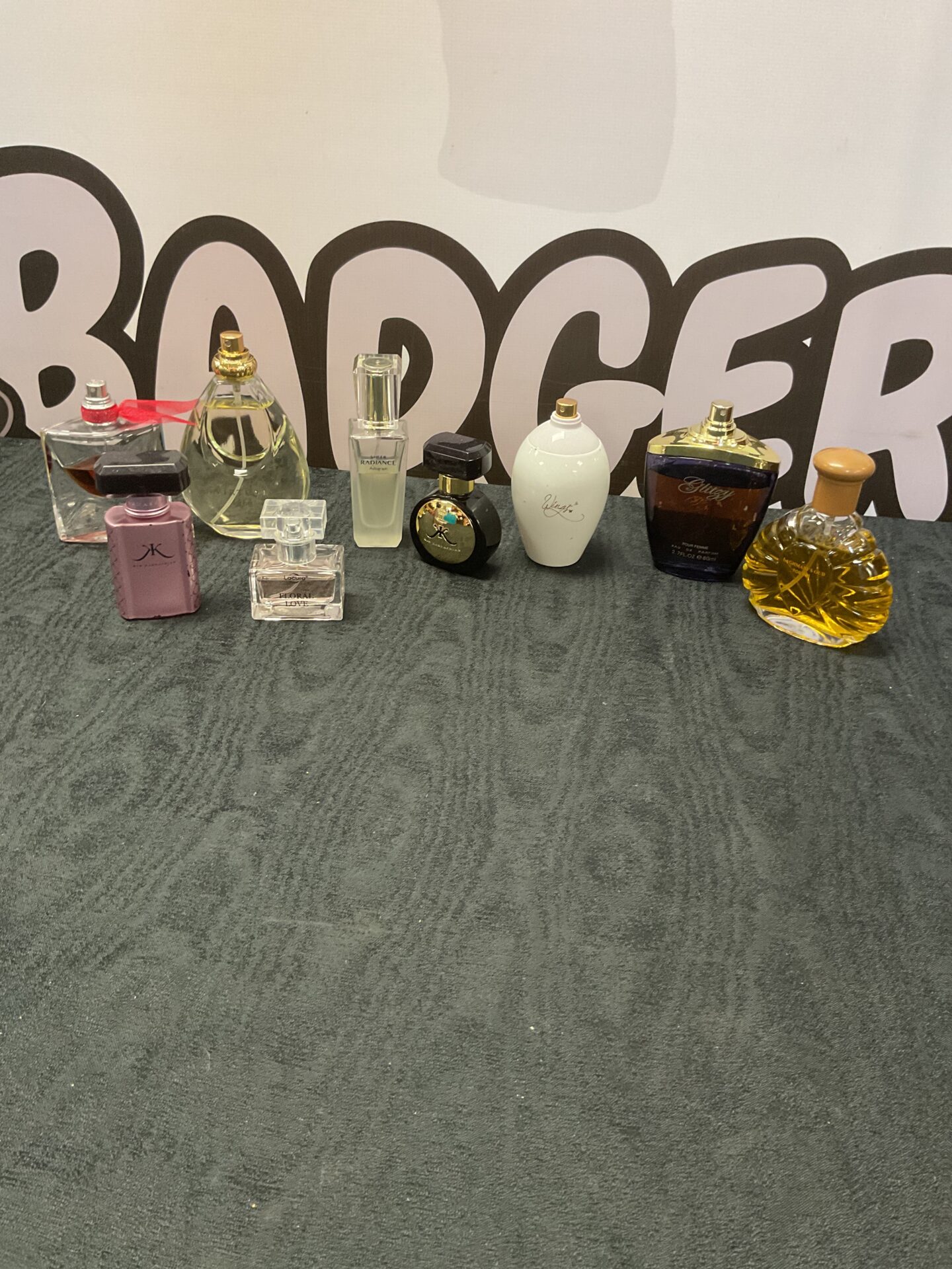 504 Box of mixed perfumes inc lacura