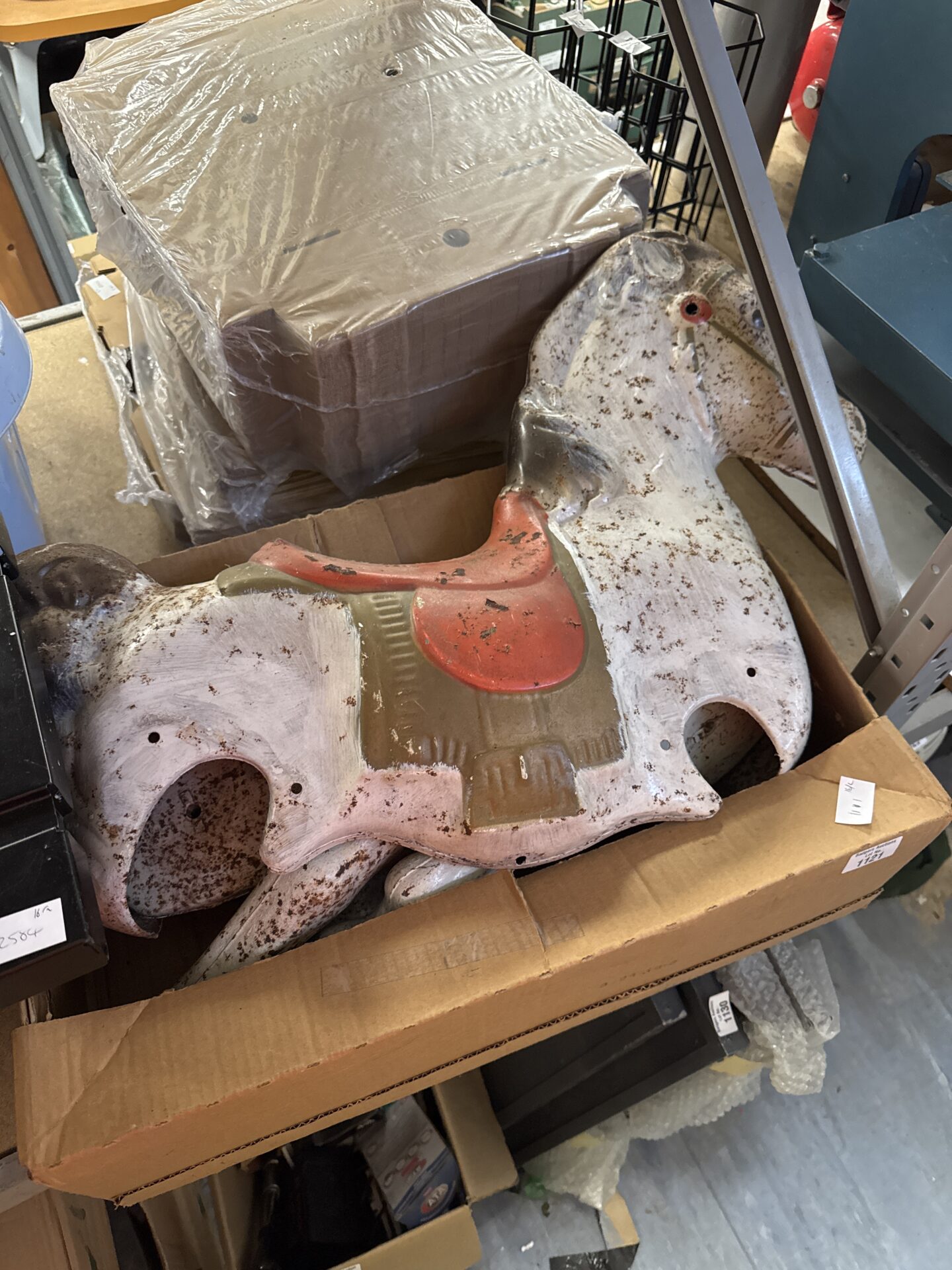 1121 Antique children’s rocking horse for restoration