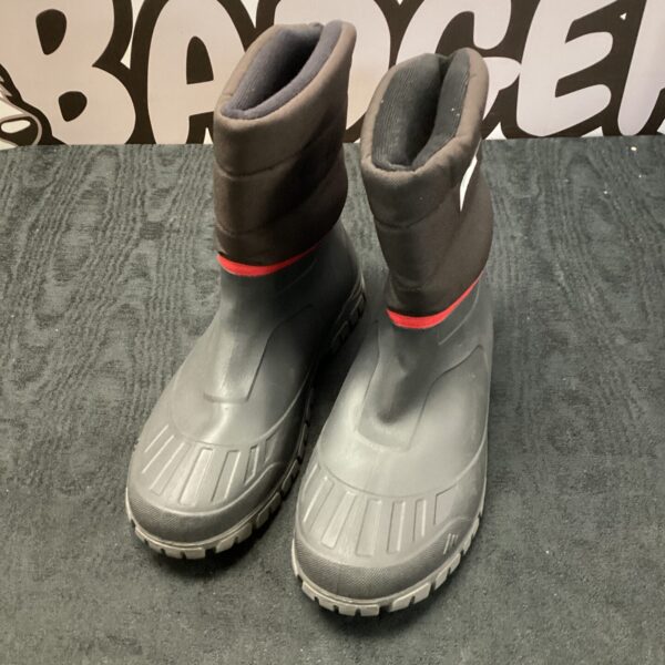 Dark coloured Queshua snow boots, size 9, for winter weather.