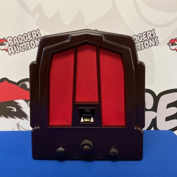 Front view of a vintage Ekco Bakelite radio.