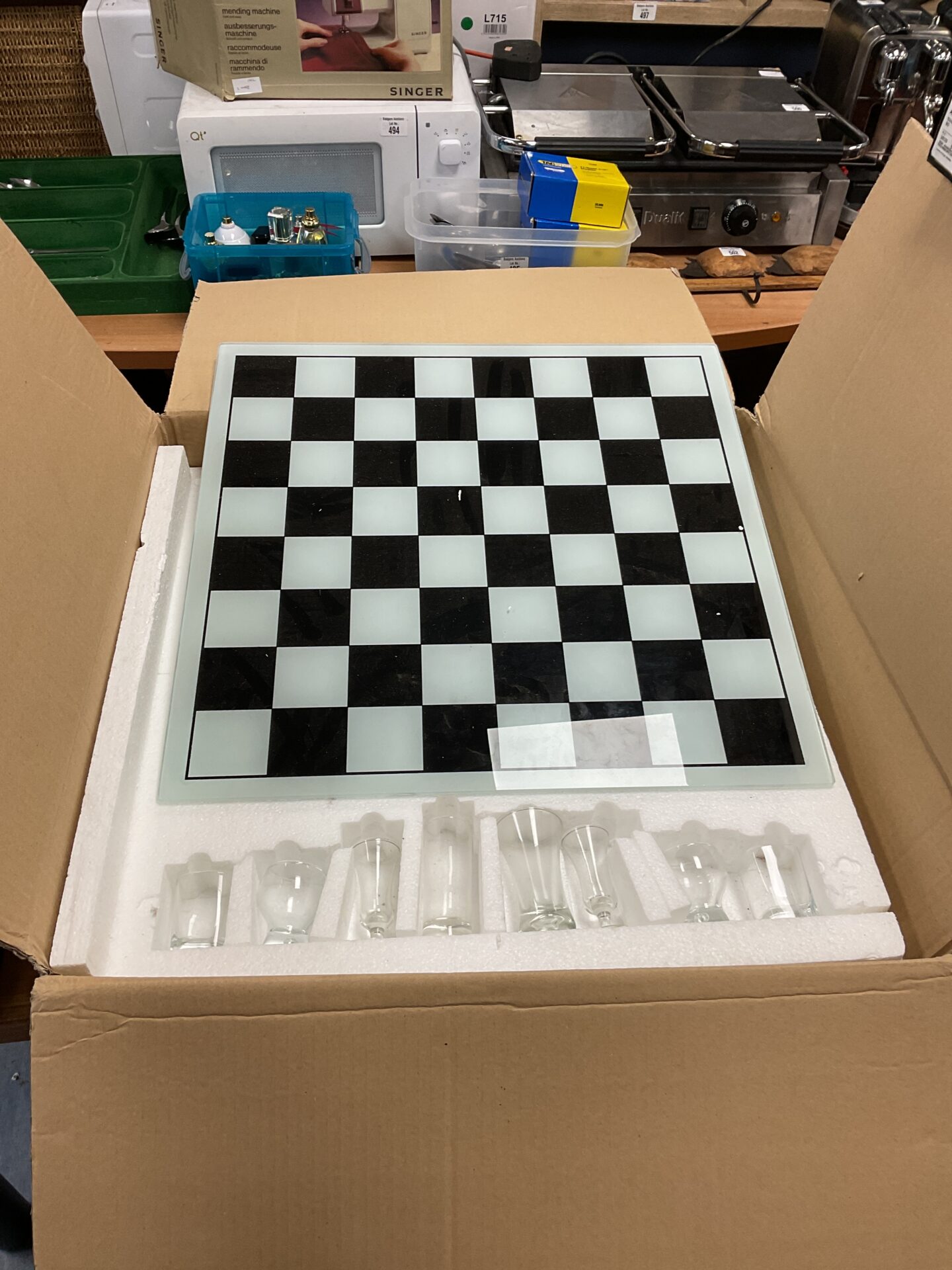 472 Large glass shot glass chess set
