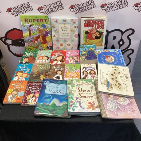 Vintage childrens book bundle featuring Puffin and Enid Blyton titles.