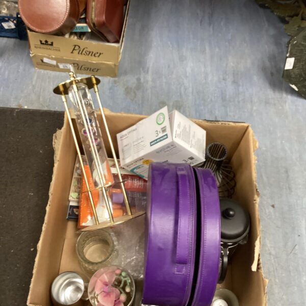Vintage mixed lot including a Galileo thermometer and curios.