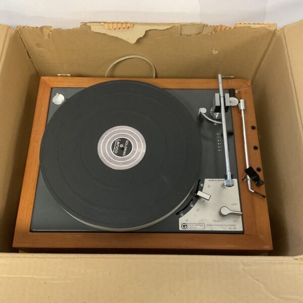 Vintage Goldring Lenco GL69 turntable in good condition.
