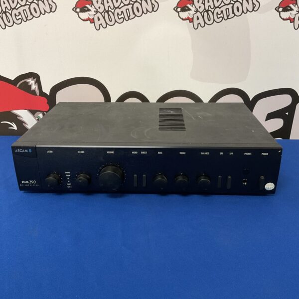 Front view of vintage Arcam Delta 290 amplifier, classic hi-fi equipment.