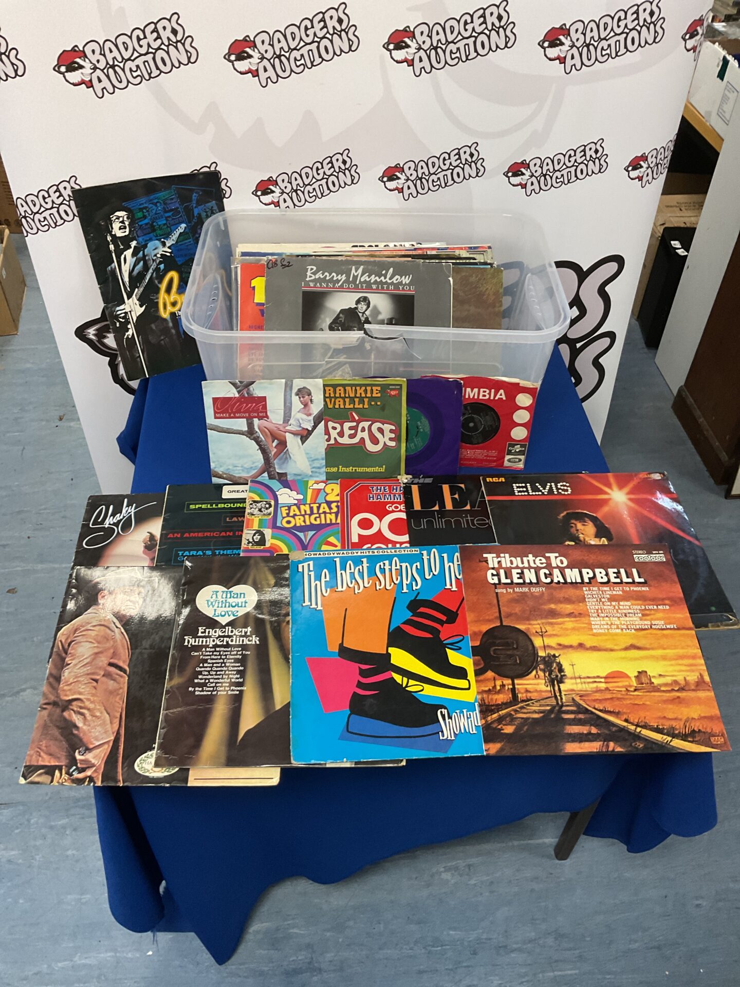 214 Box of vinyl records including elvis Presley
