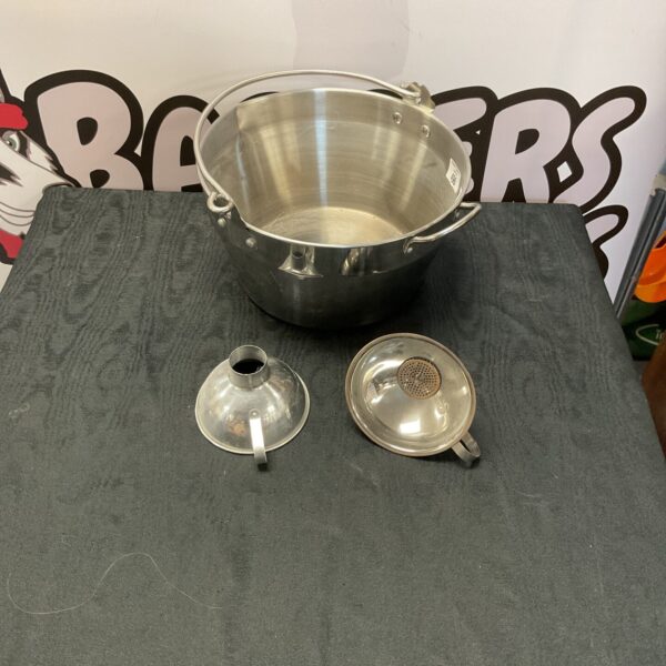 Stainless steel filter pot with removable filter basket.
