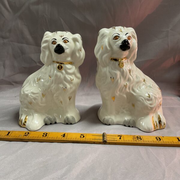 Antique Royal Doulton Staffordshire Spaniels pair, Victorian porcelain dog figurines.