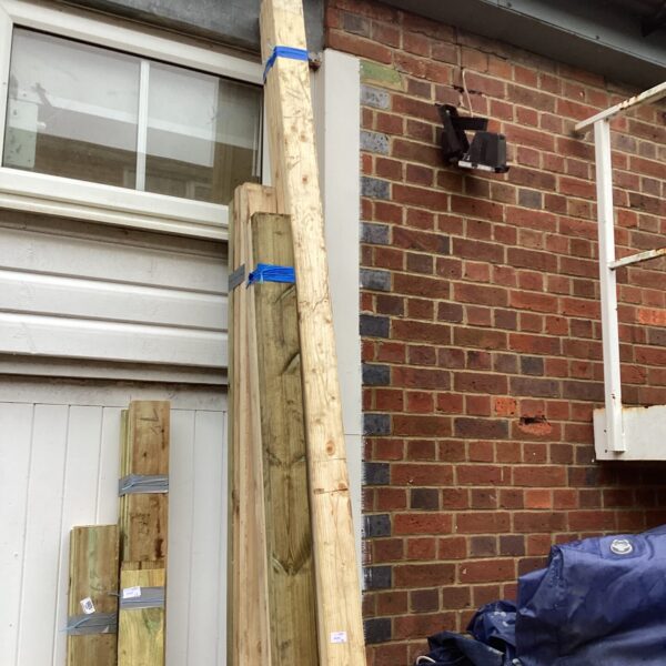 Bundle of Lengths of Timber 8’ 9’ 10’