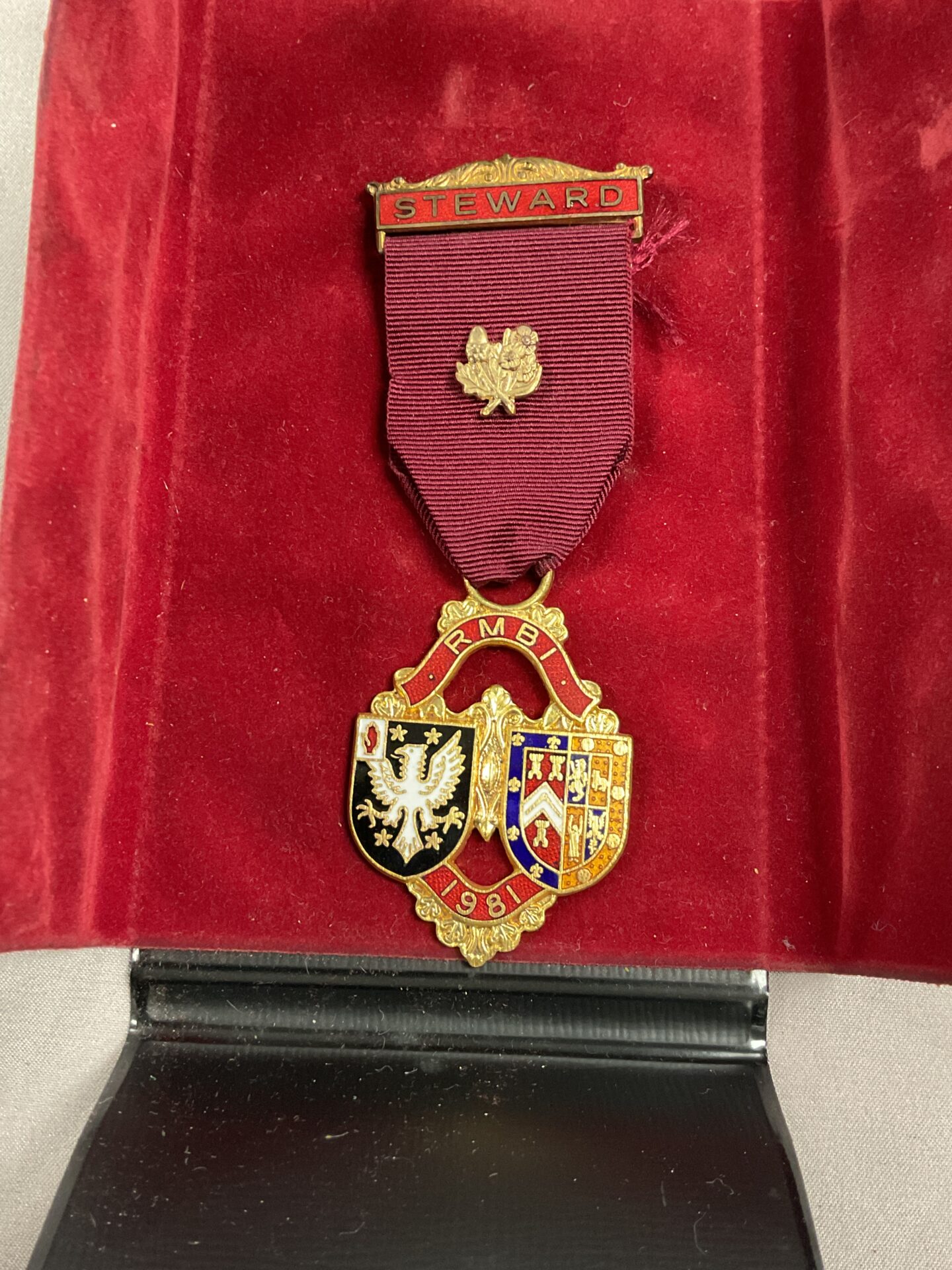 874 Masonic R M B I Stewards Jewel toye kenning and Spencer