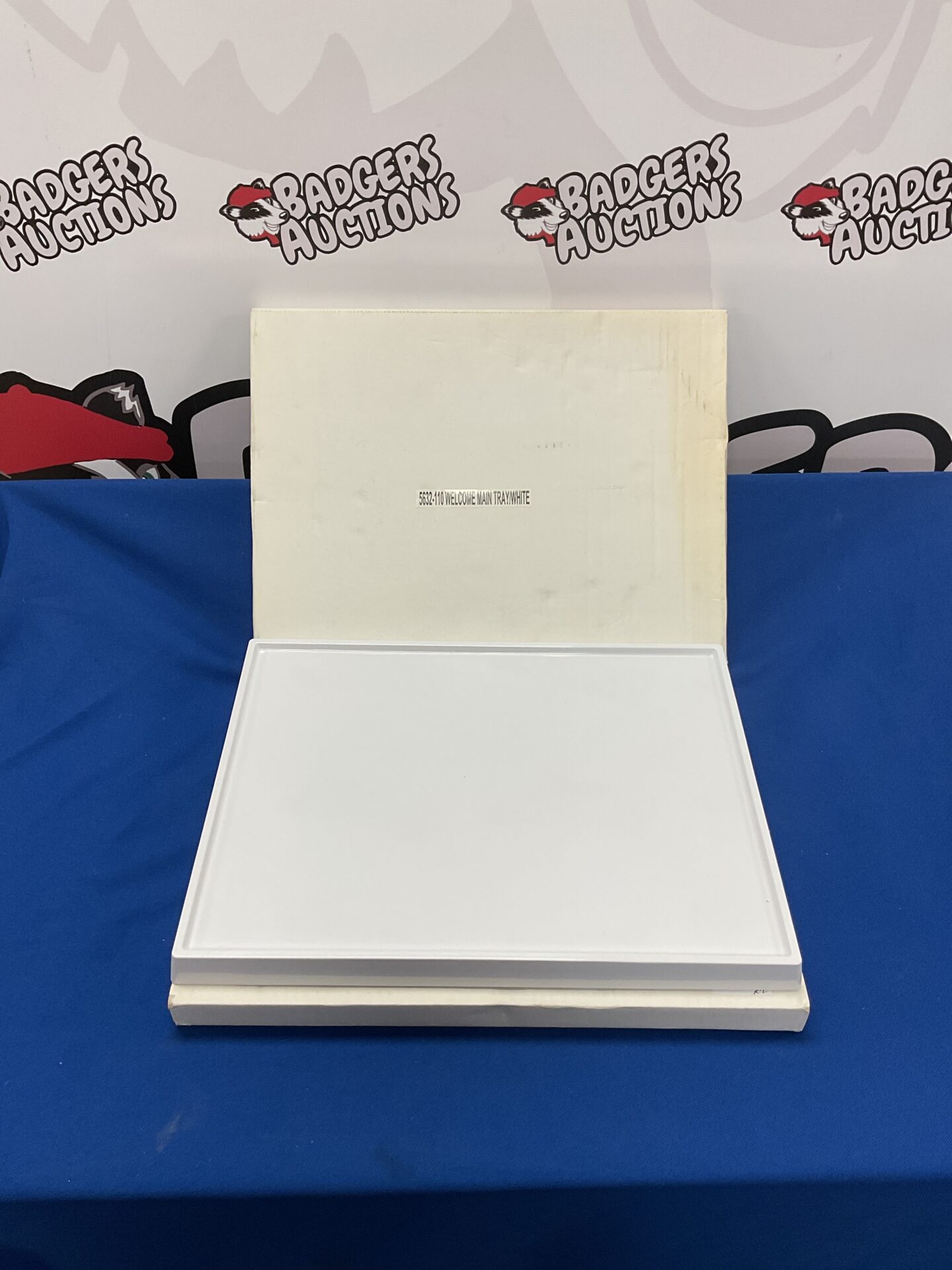 529 Two new White plastic welcome display trays