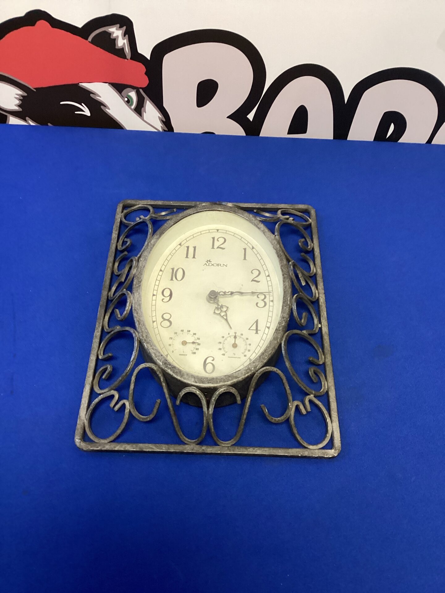 318 Metal Framed Adorn Wall Clock