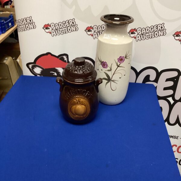 Vintage brown Scheurich Rumptopf jar with textured glaze.