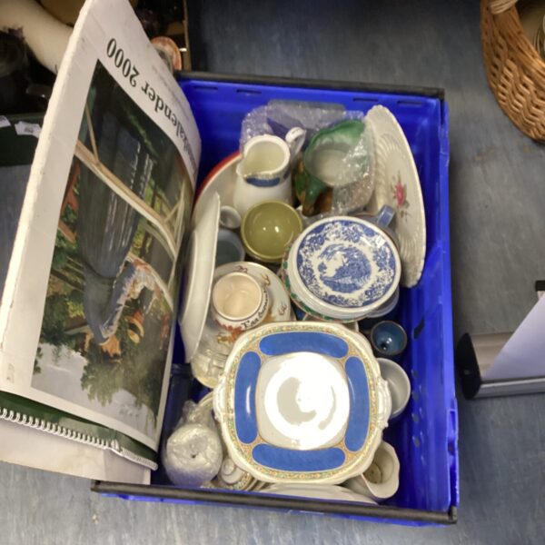 Mixed lot of vintage ceramics and plates, including potential Jackson Gosling pieces.