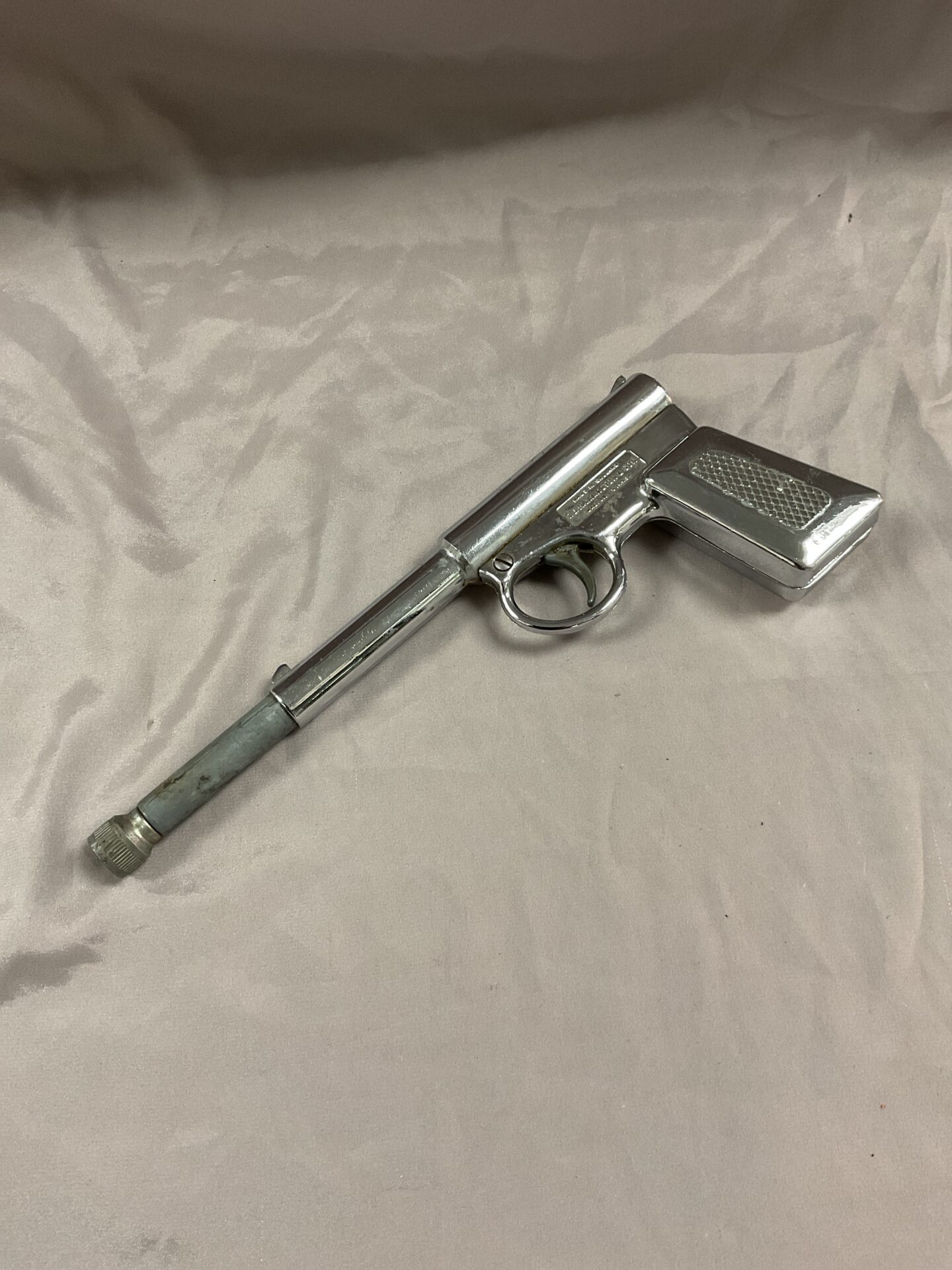 911 Vintage chrome gat gun