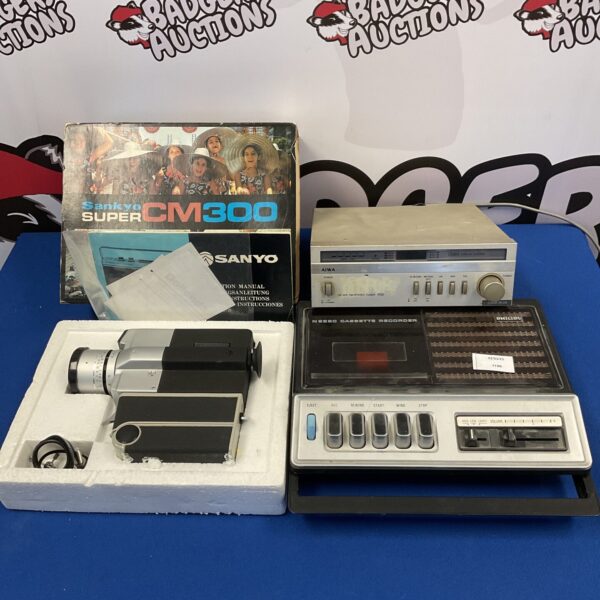Vintage Philips N2220 cassette recorder, retro audio player.