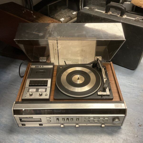 Vintage Winthronic President 5996 music centre with turntable.