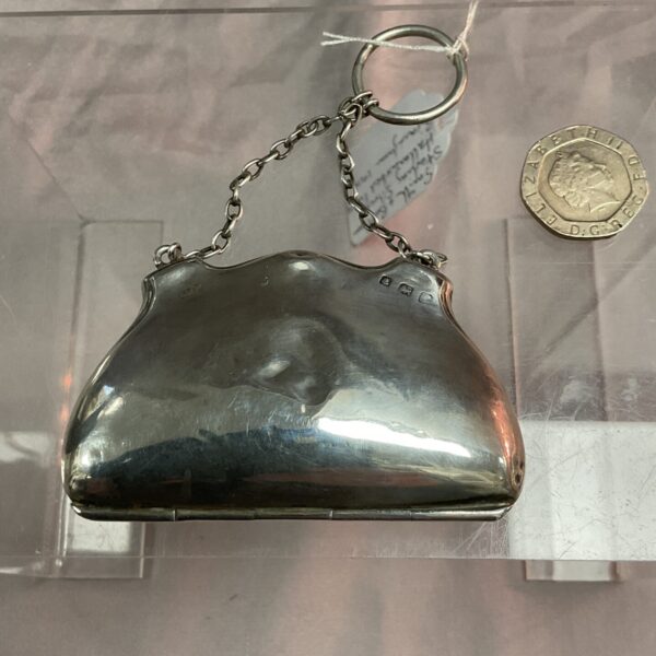 Antique sterling silver purse with Birmingham hallmark, 1914.