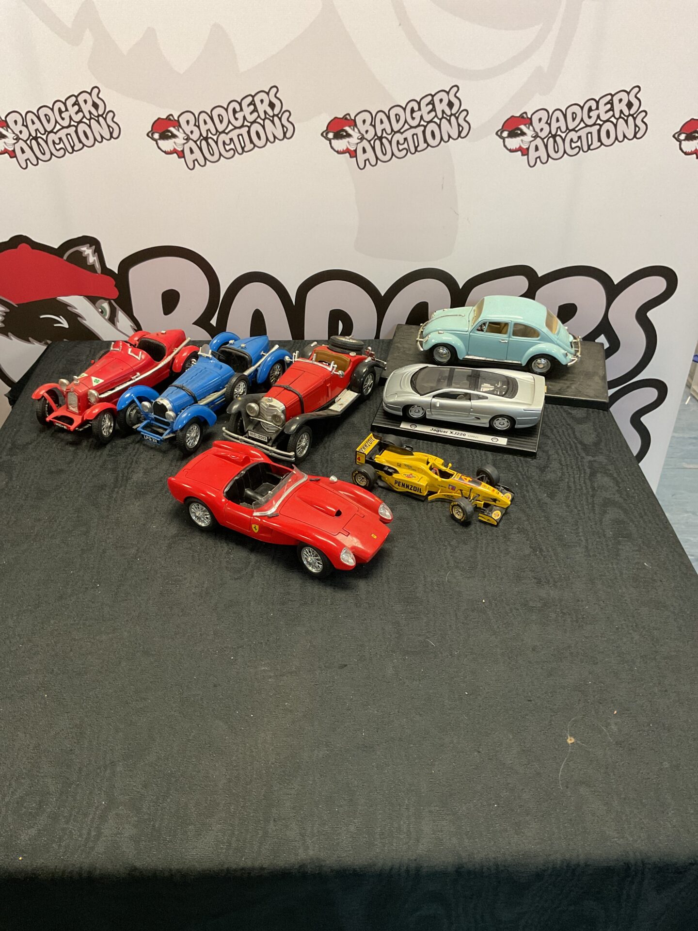 434 Selection of mixed diecast models inc burago
