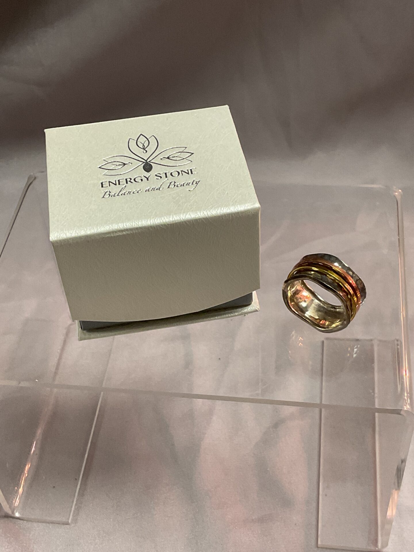 956 Energy stone breeze 925 silver ring size v