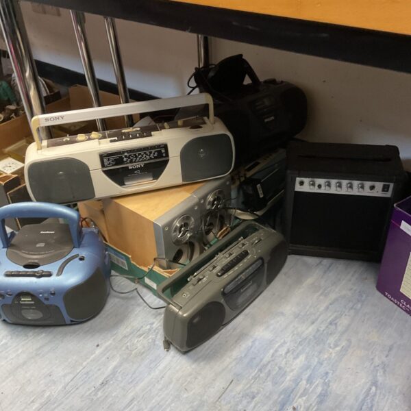 Vintage Sony and Amstrad radios in a mixed lot.