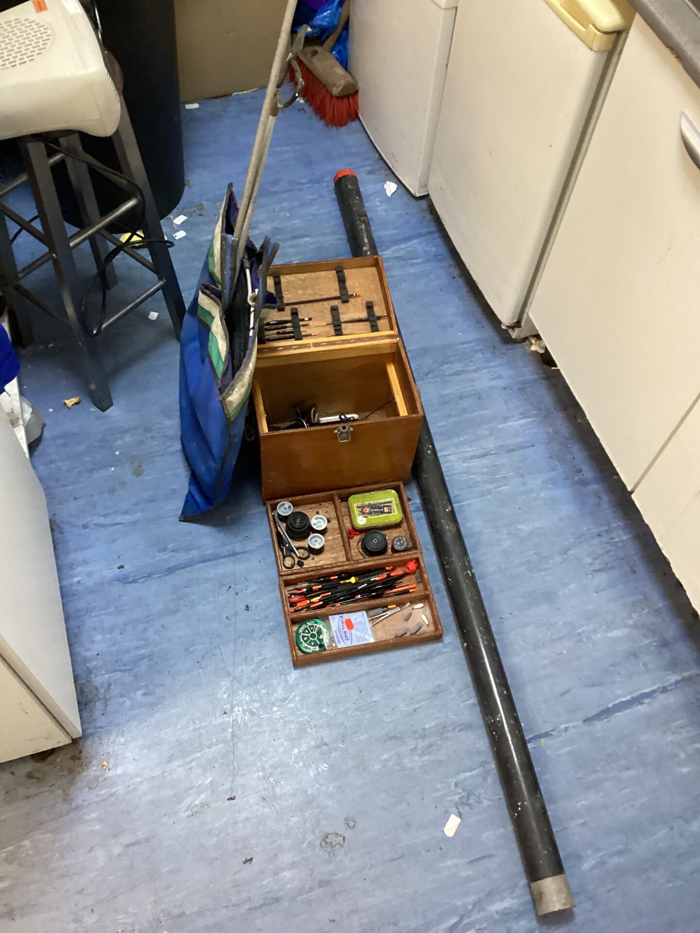 621 Fishing Tackle inc Box and Contents with Rod