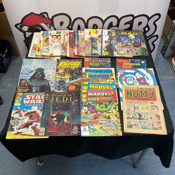 Vintage comic book lot featuring Star Wars, Marvel, and Mad Magazine.