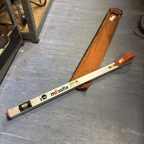 Nedo Messfix telescopic measuring rod for surveying and construction.