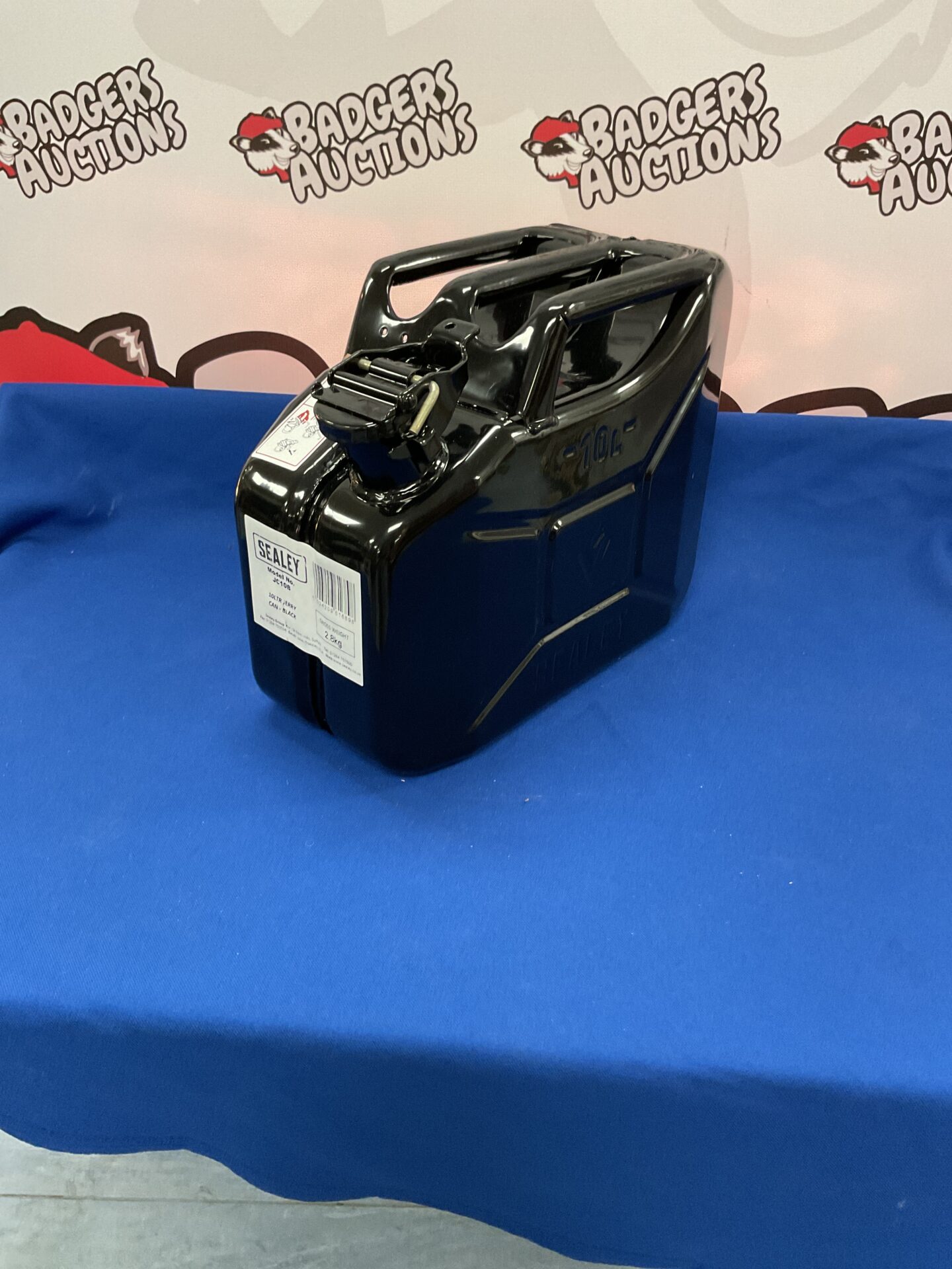 1076 Brand New Sealey Black 10 Ltr Jerry Can