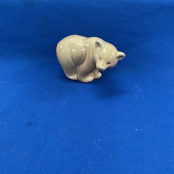 Small porcelain bear figurine by Poodle England.