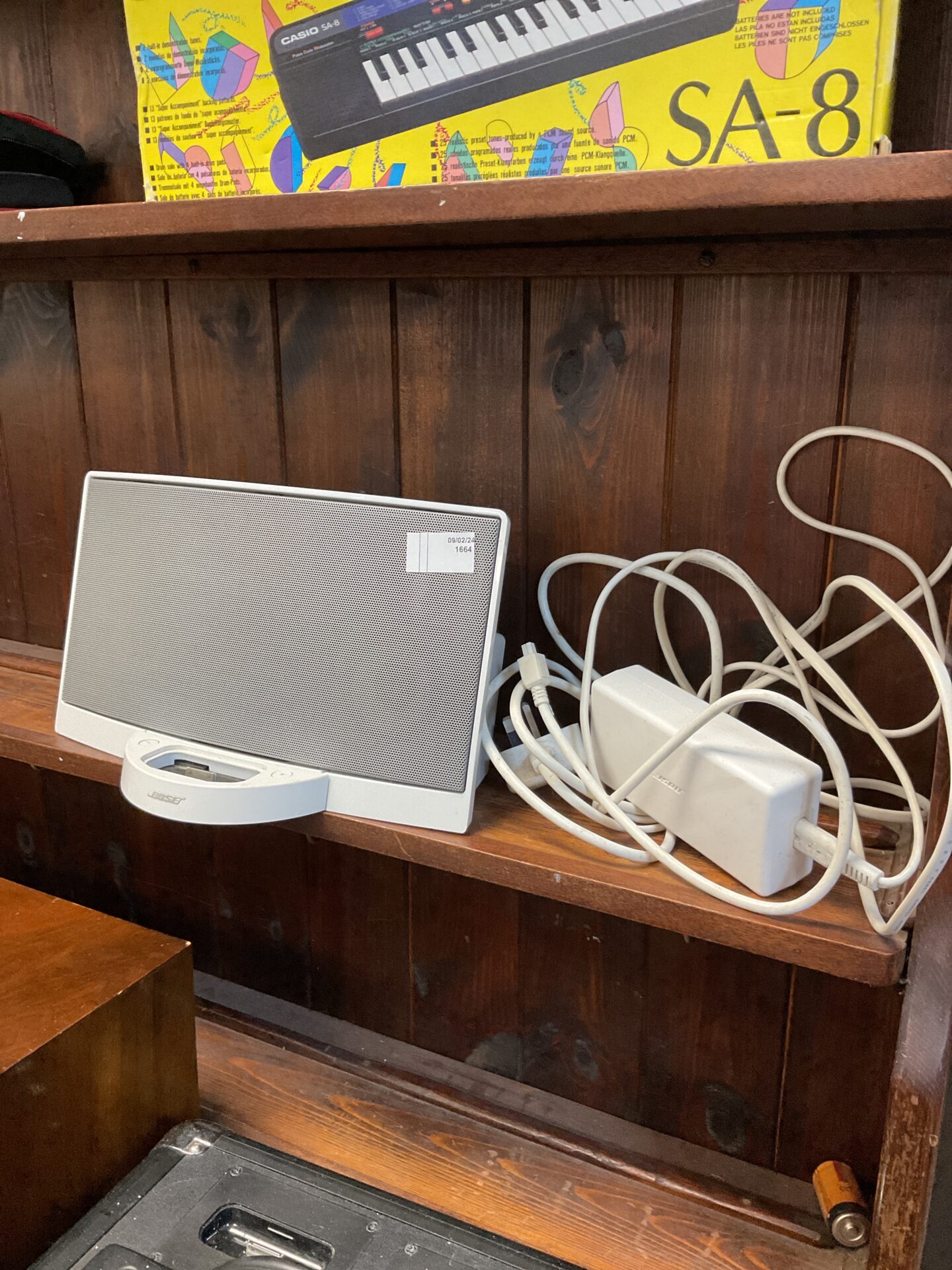 190 Bose sound ipod dock with power supply