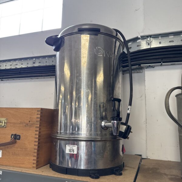 Stainless steel Swan 20l hot water kettle for catering.