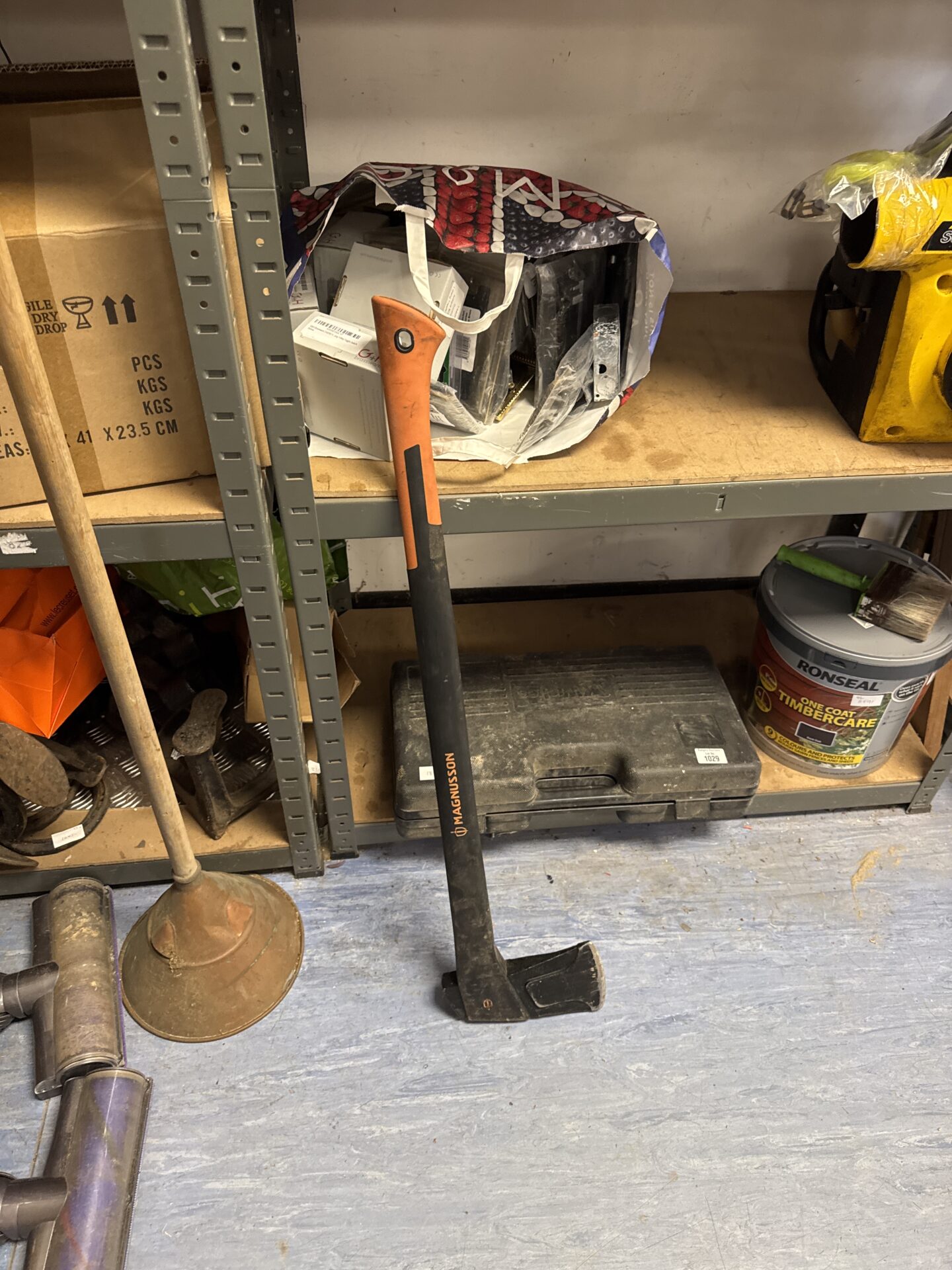 1079 Large magnusson wood axe