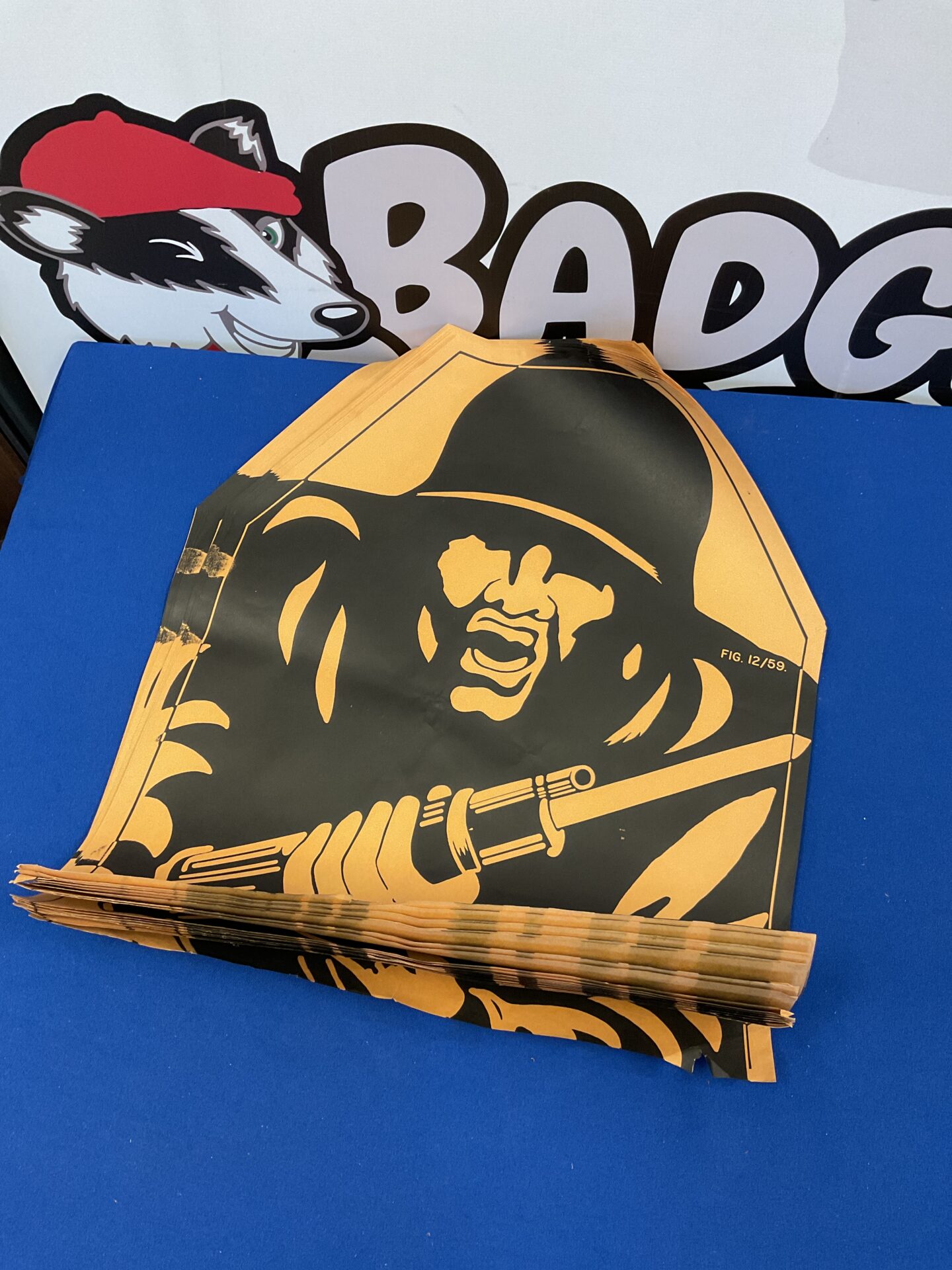746 Bundle of vintage army man shooting targets