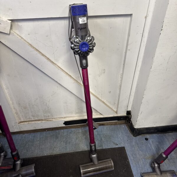 Dyson V6 Absolute cordless vacuum cleaner in used condition.