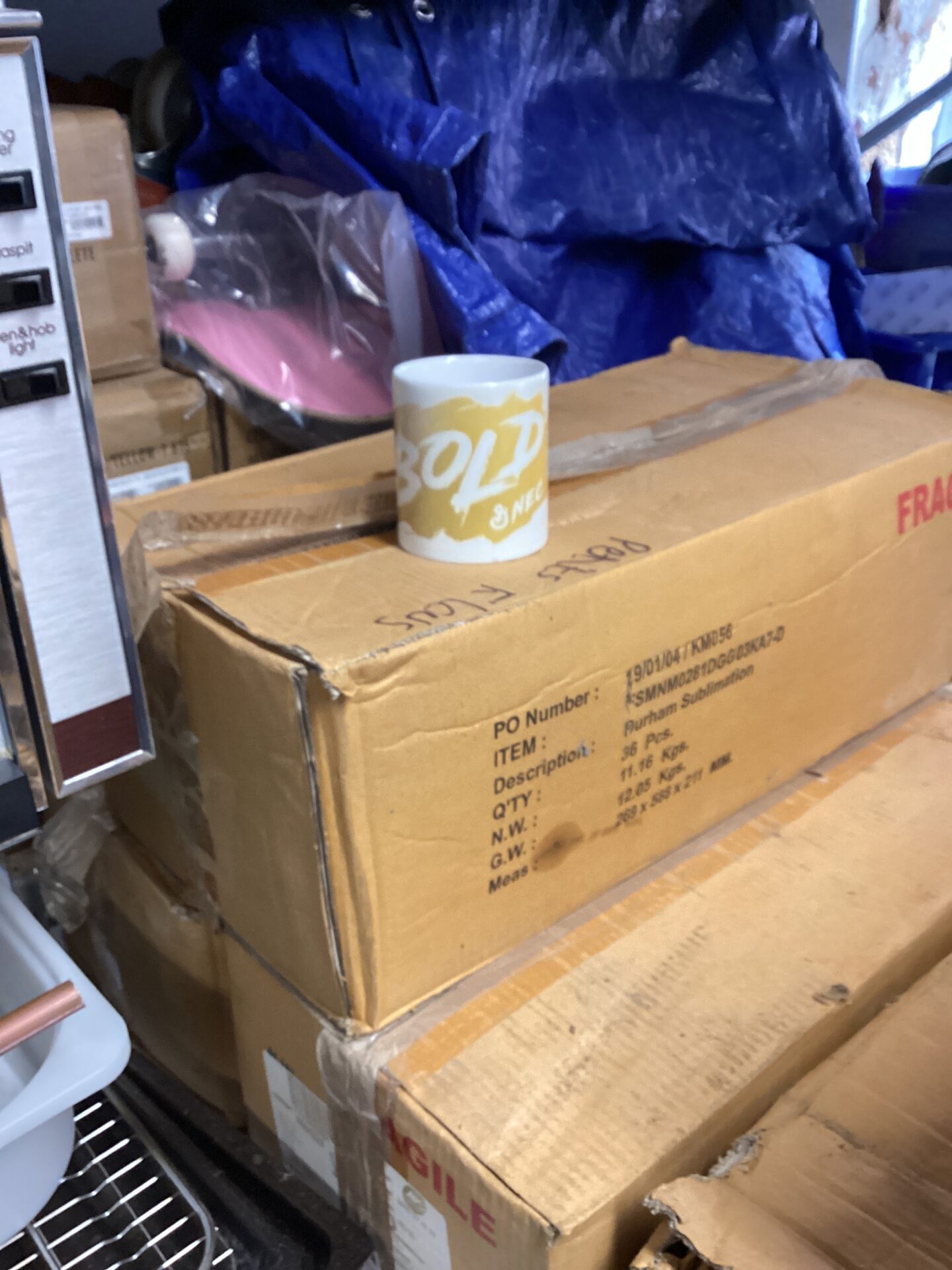 1181 Three boxes of Bold and nec mugs