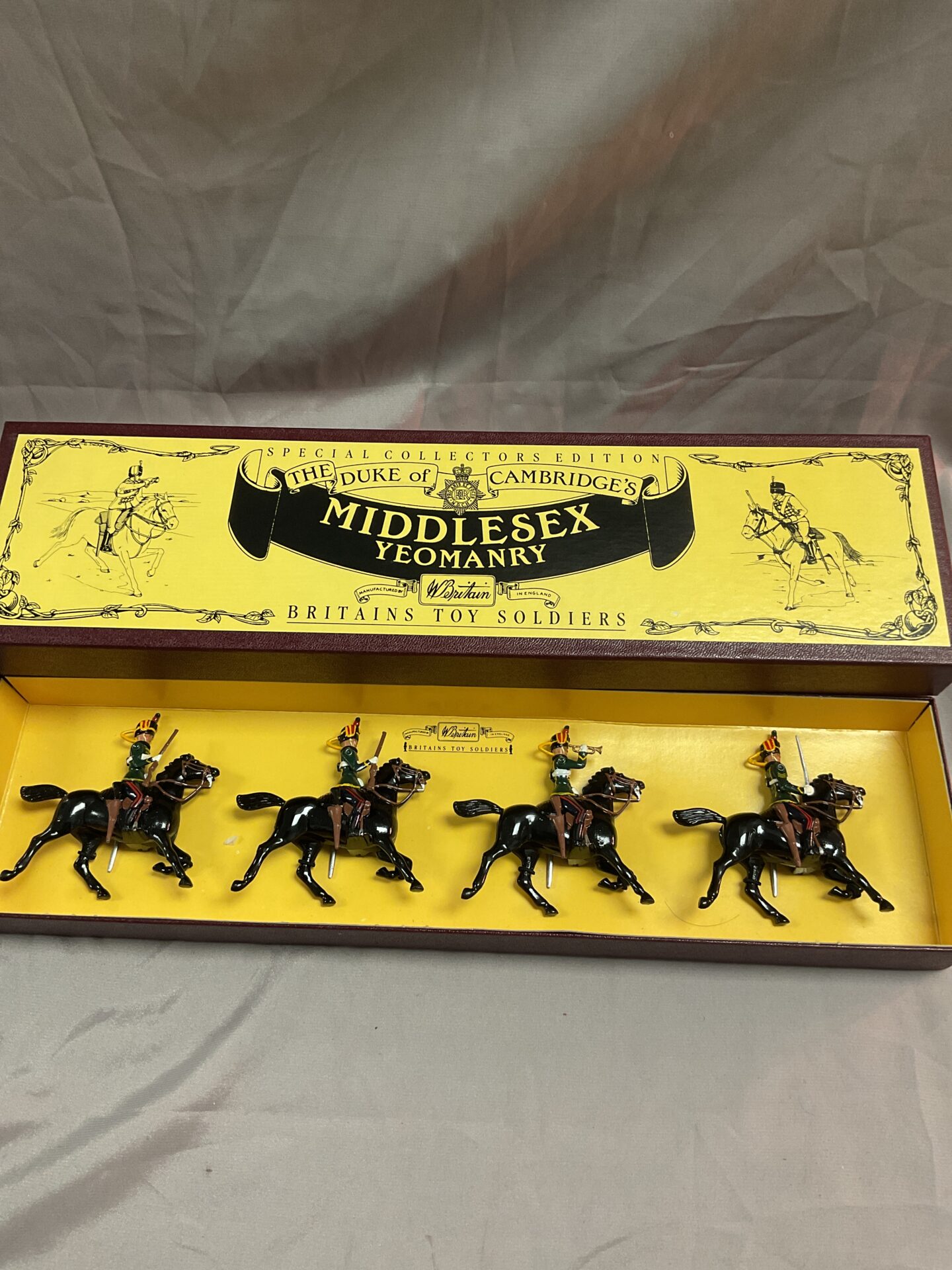 953 W Britain The Duke of Cambridge,s Middlesex yeomanry britains toy soldiers