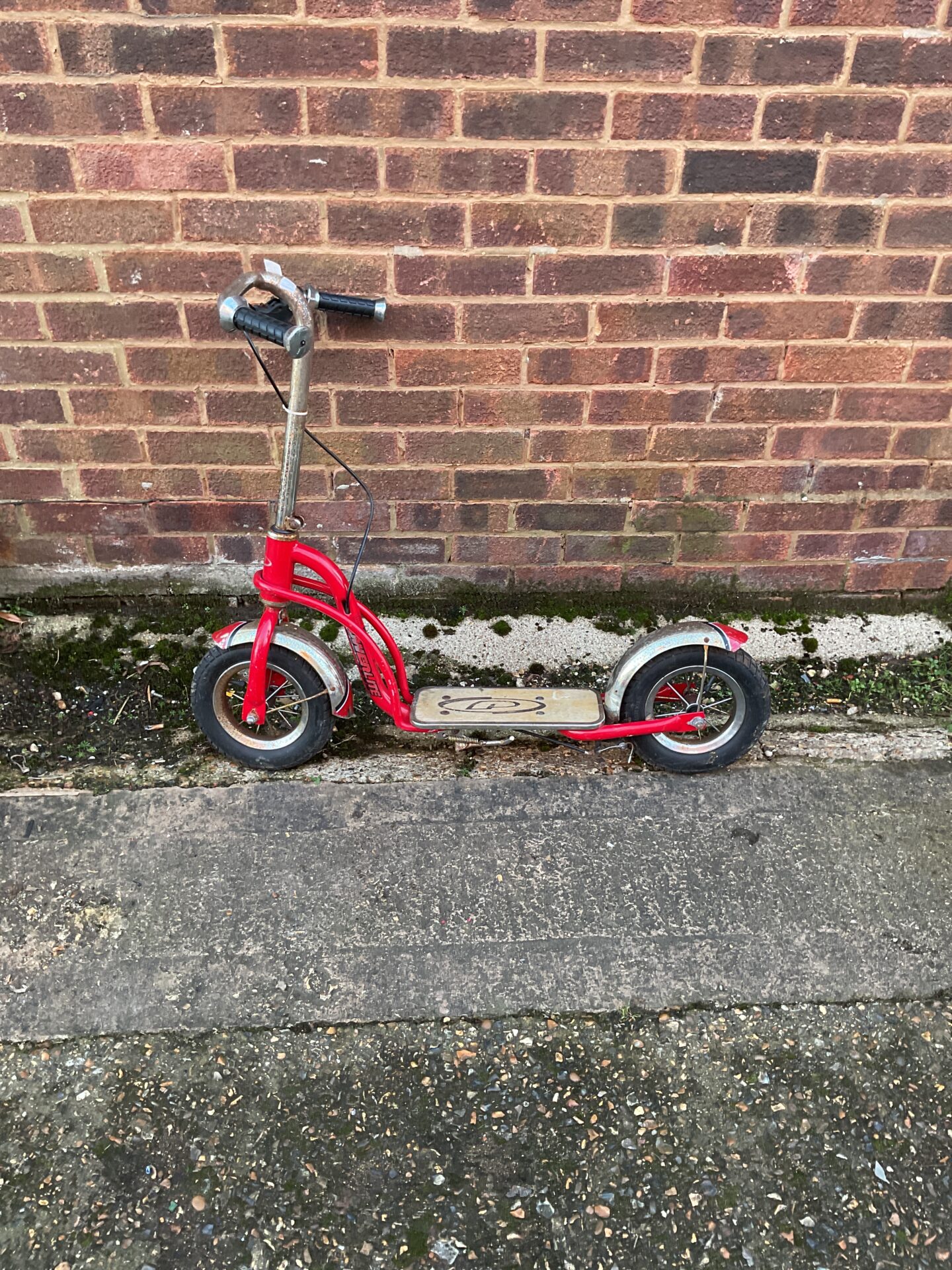 1298 Powerlite childrens scooter